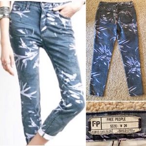 Free People Skinny Jeans Cropped Palm Floral Print Sz 26